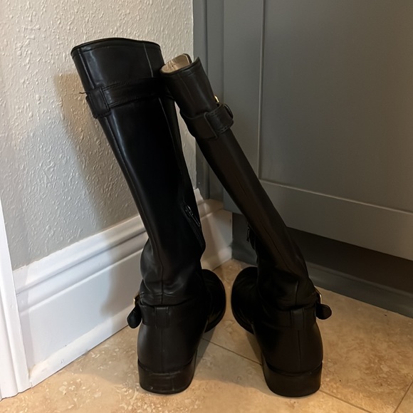 Coach Whitley Boots - Picture 5 of 7